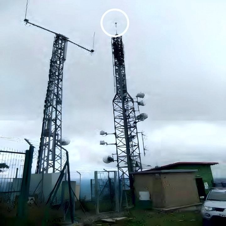 DDCE head installed on a telecom tower